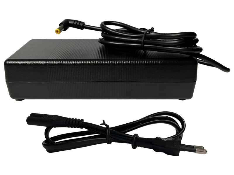 drvetion-chargers-chargeur-batterie-48v-2a-dc2-5-lithium image 1