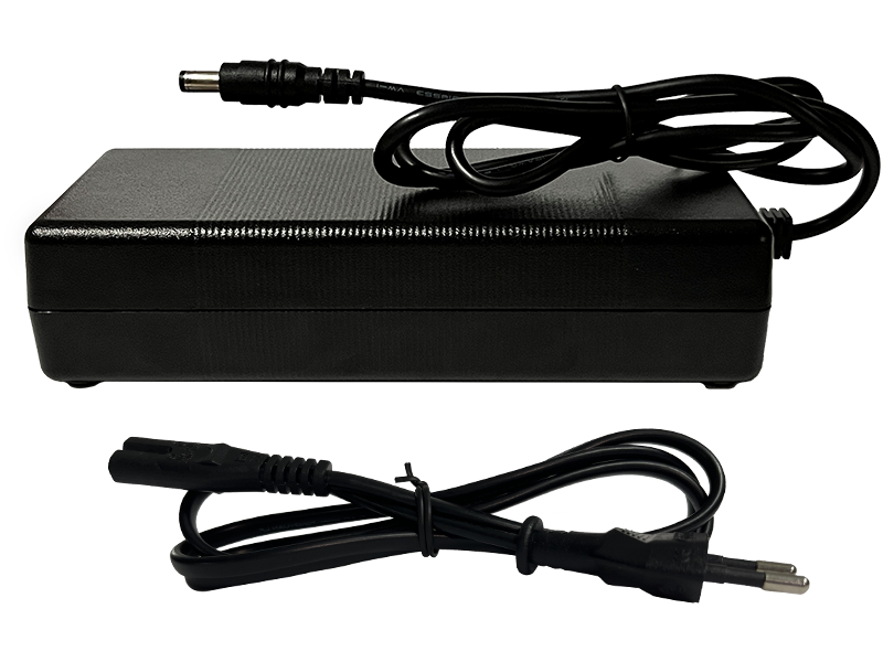 drvetion-chargers-chargeur-batterie-48v-2a-dc2-1 image 1